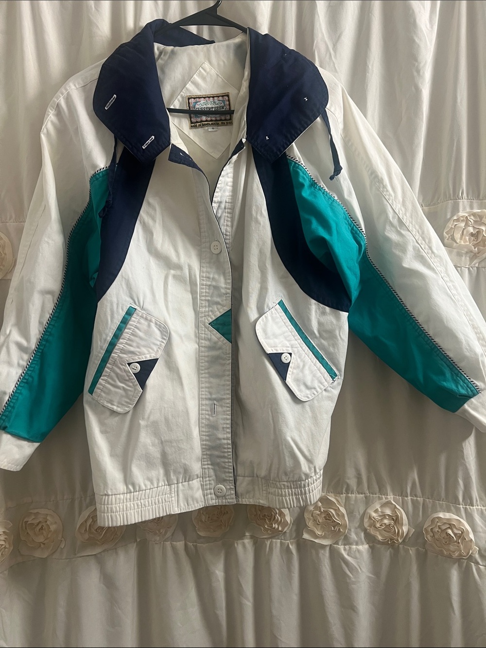 Vintage  White Teal & Navy Windbreaker Jacket